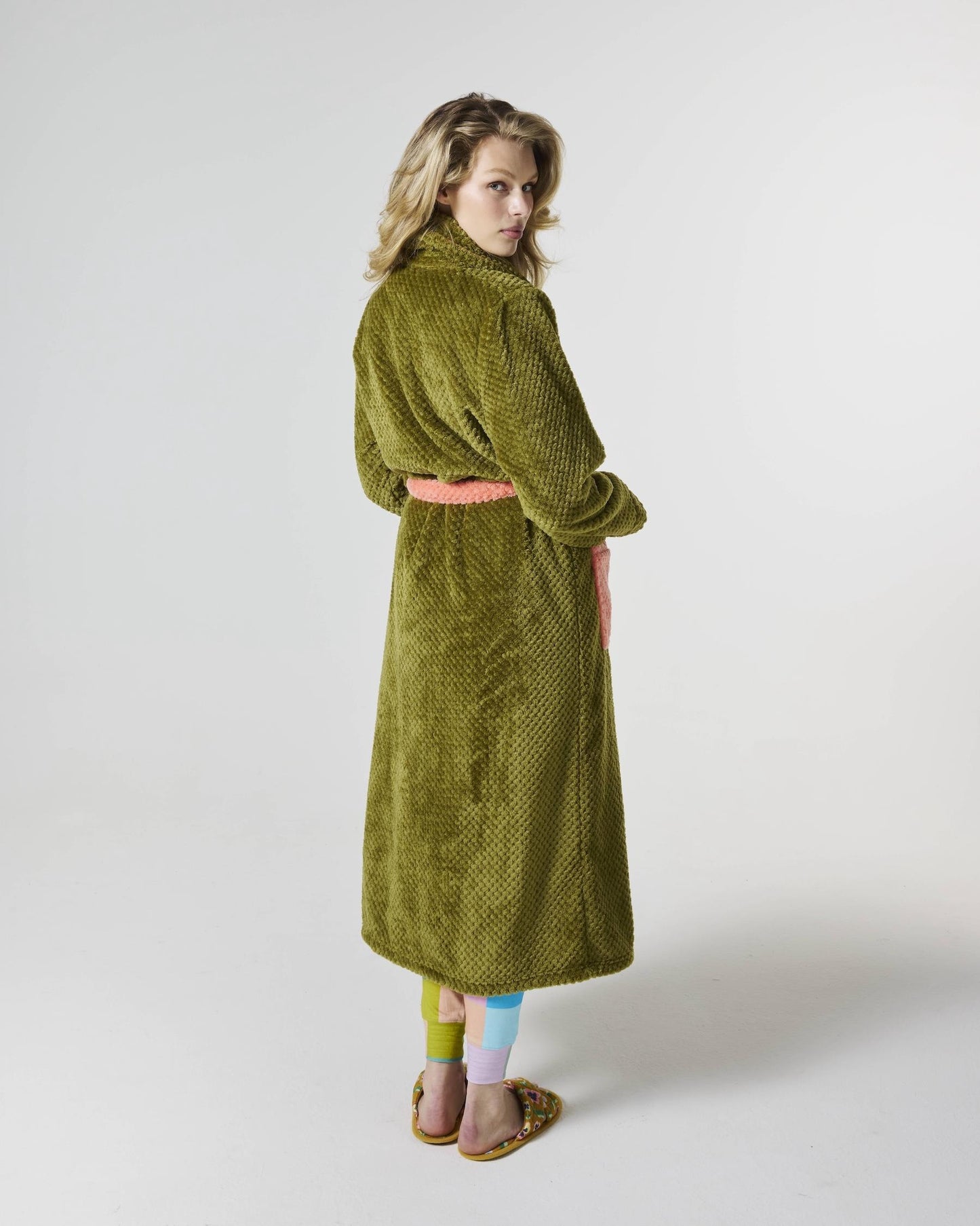 Cosy Robe (Avocado Toast)