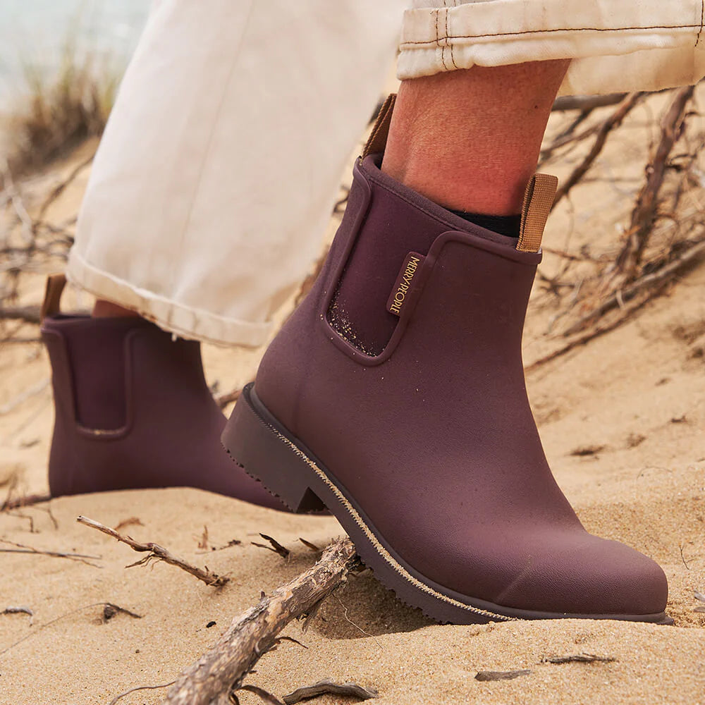 Bobbi Gumboot (Dark Cherry)
