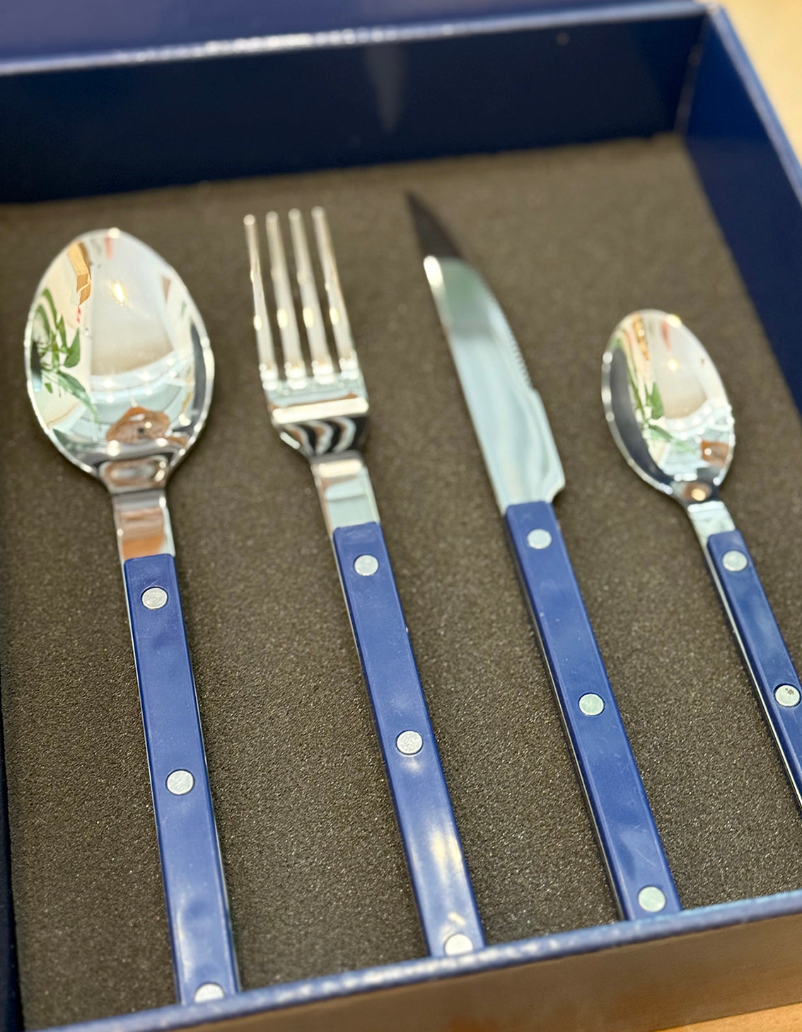 4pc Bistrot Cutlery Set (Navy)