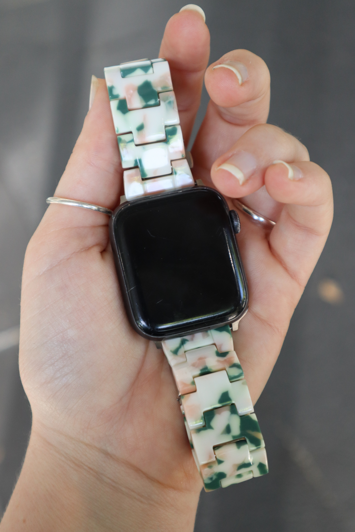 Resin Multi Band (Peach Peppermint)