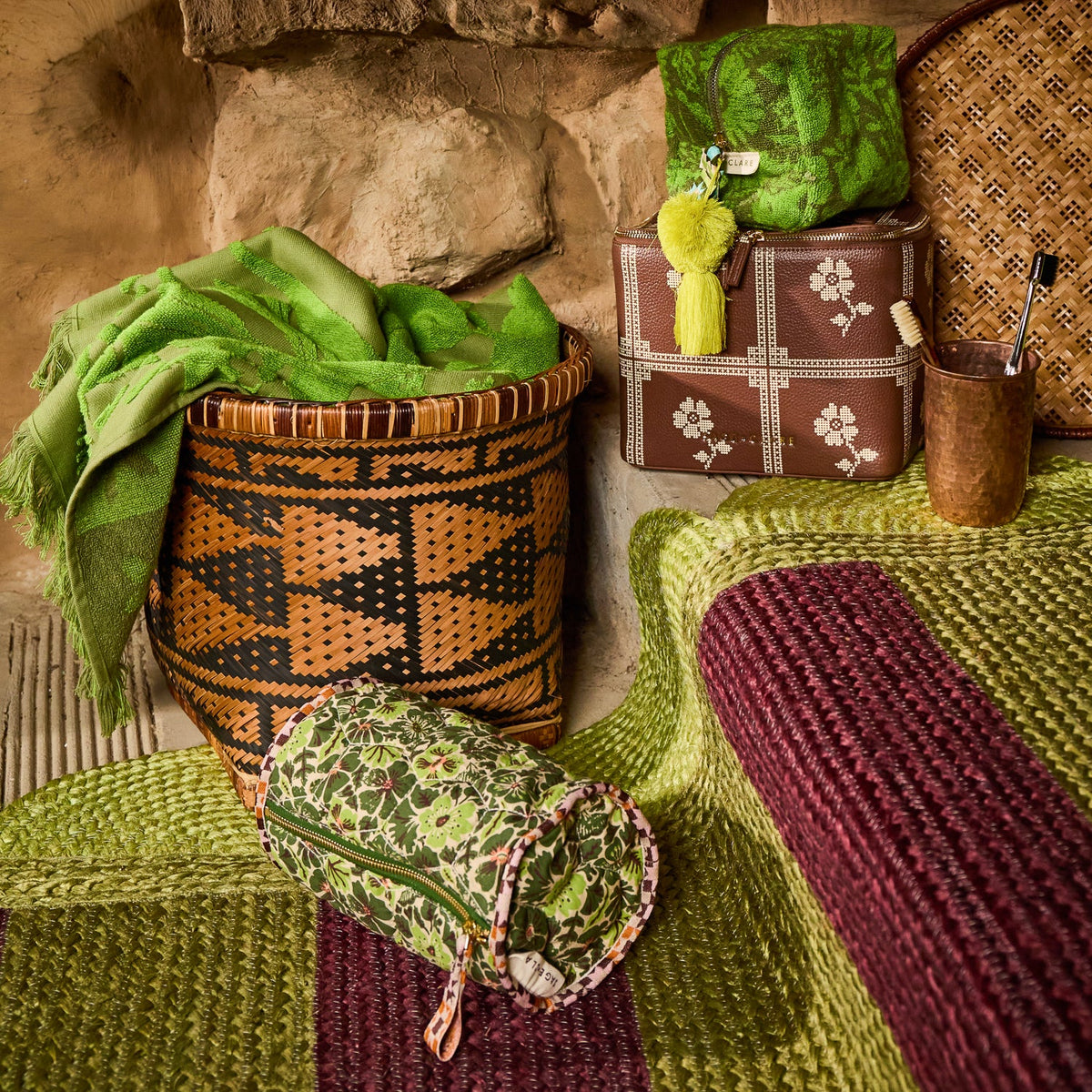 Magnolia Makeup Bag (Cactus Green)