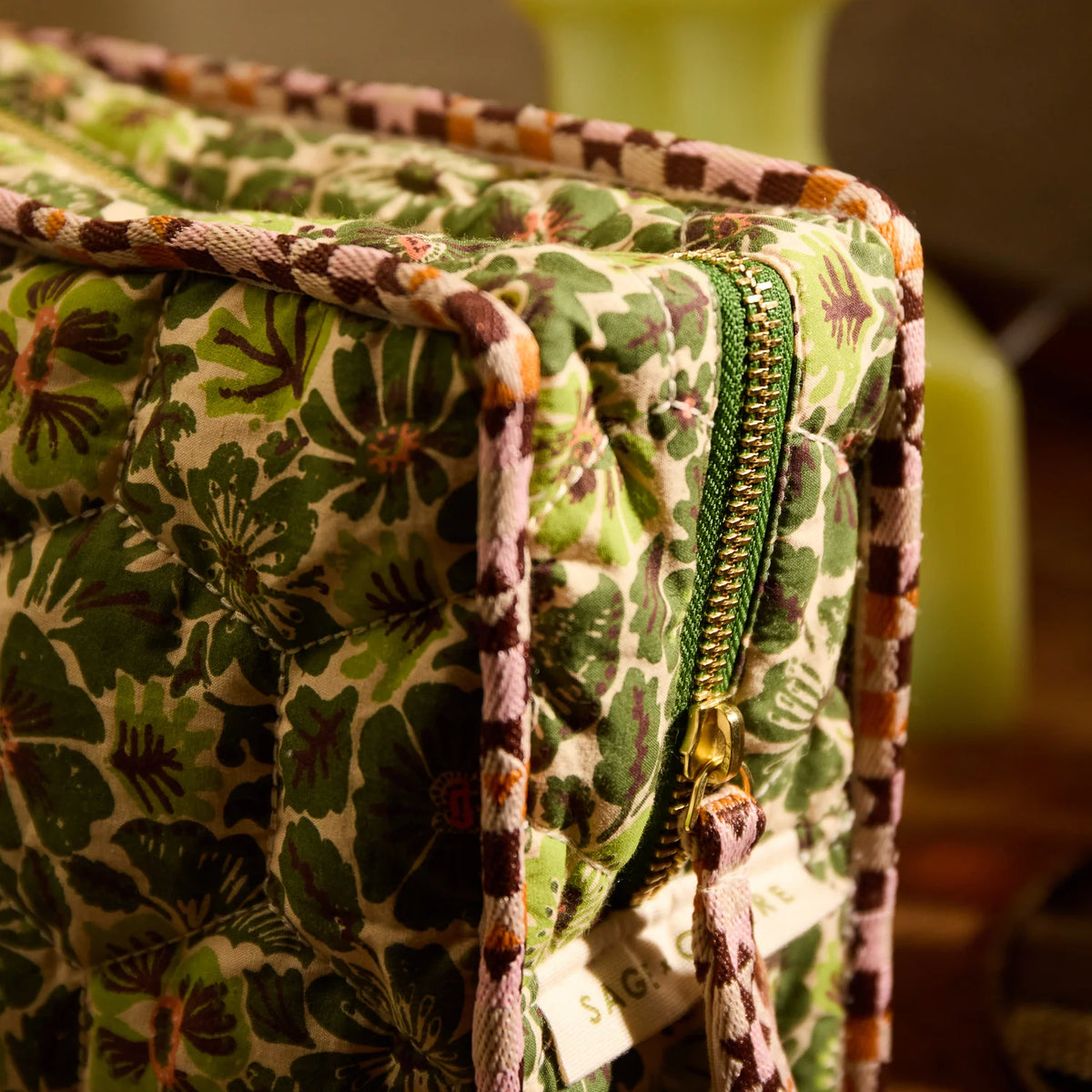 Magnolia Vanity Bag (Cactus Green)