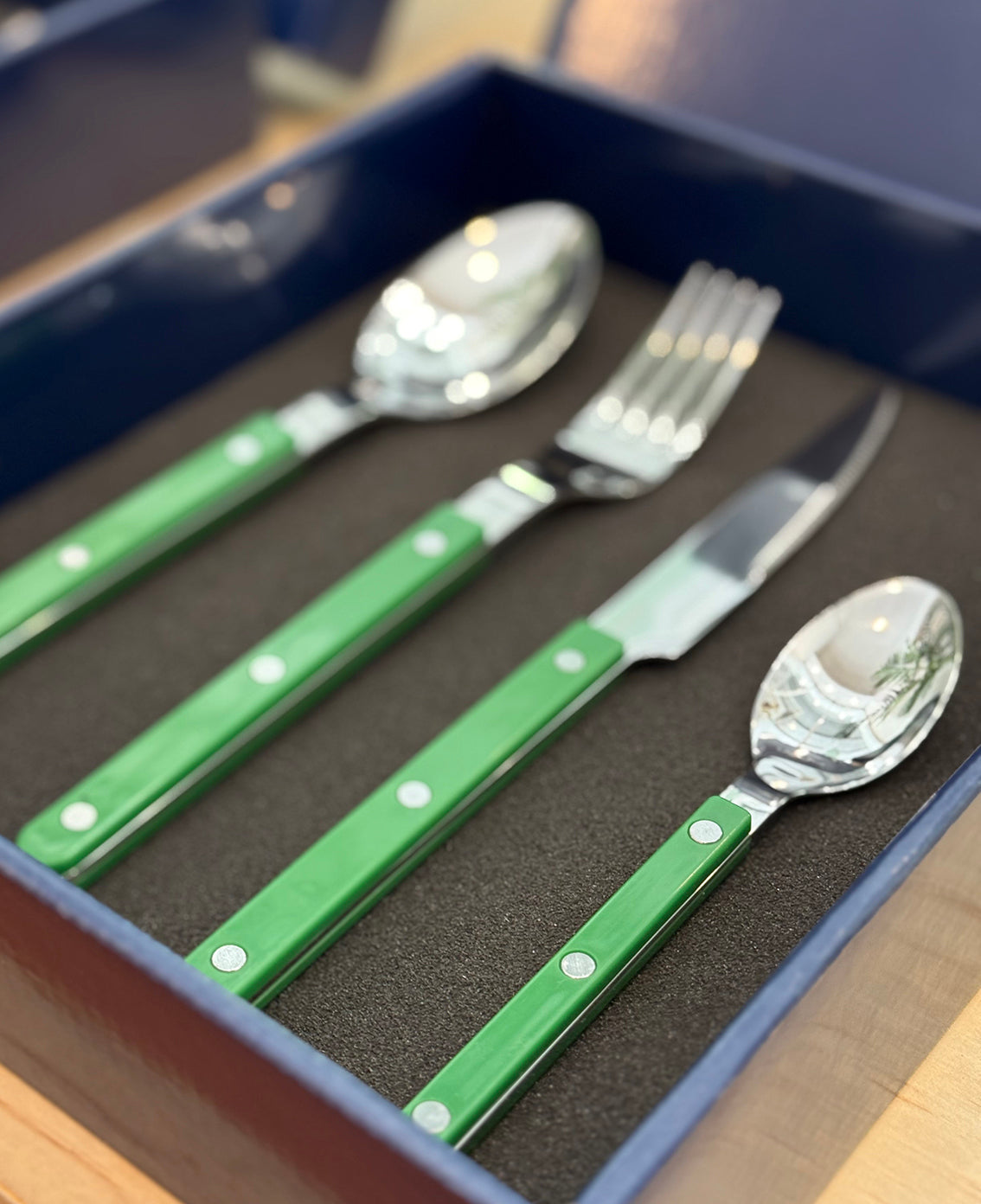 4pc Bistrot Cutlery Set (Green)