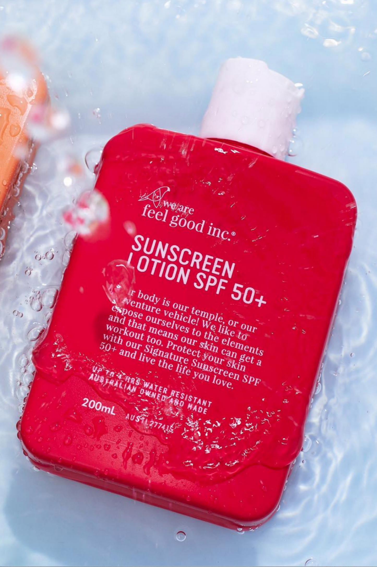 Signature Sunscreen Lotion SPF50+ (200ml)