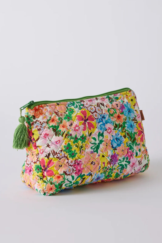 Alfresco Quilted Toiletry Purse