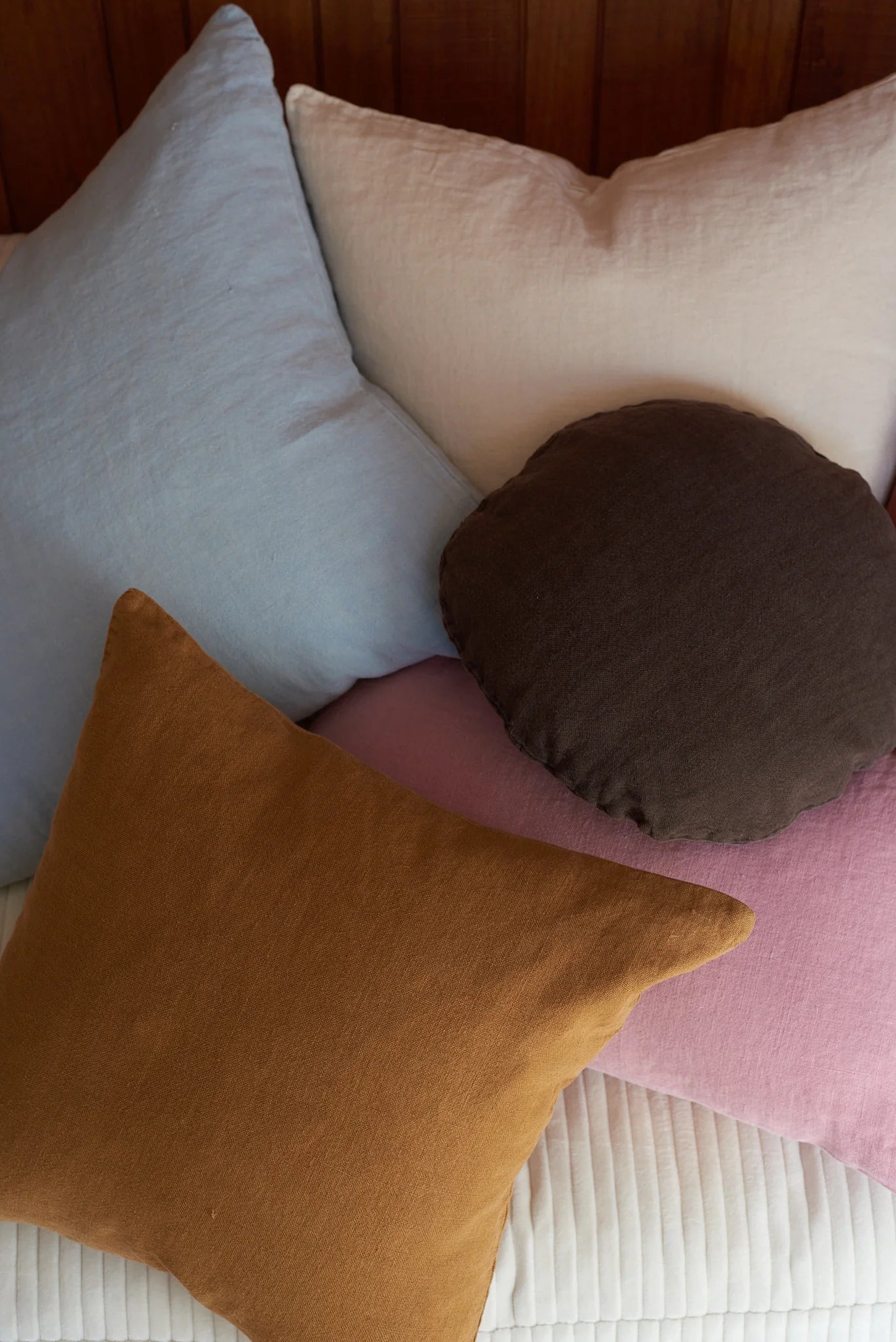 Essential Linen Cushion (Ochre)