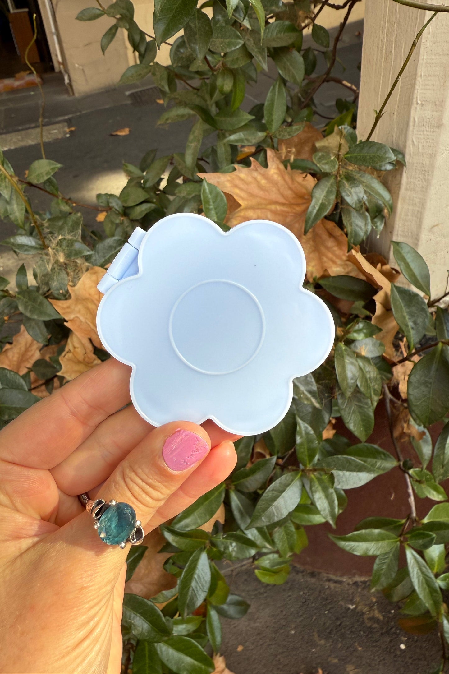 Flower Compact Mirror (Pale Blue)