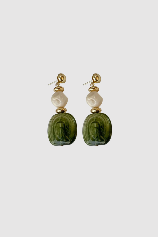 Flat Stone Dangle Earrings (Green)