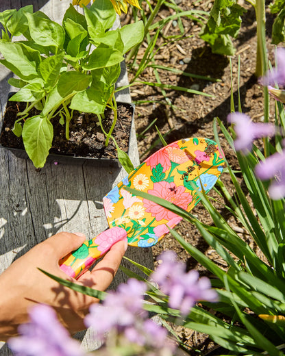 Follow The Sun Yellow Garden Tools and Gloves Set