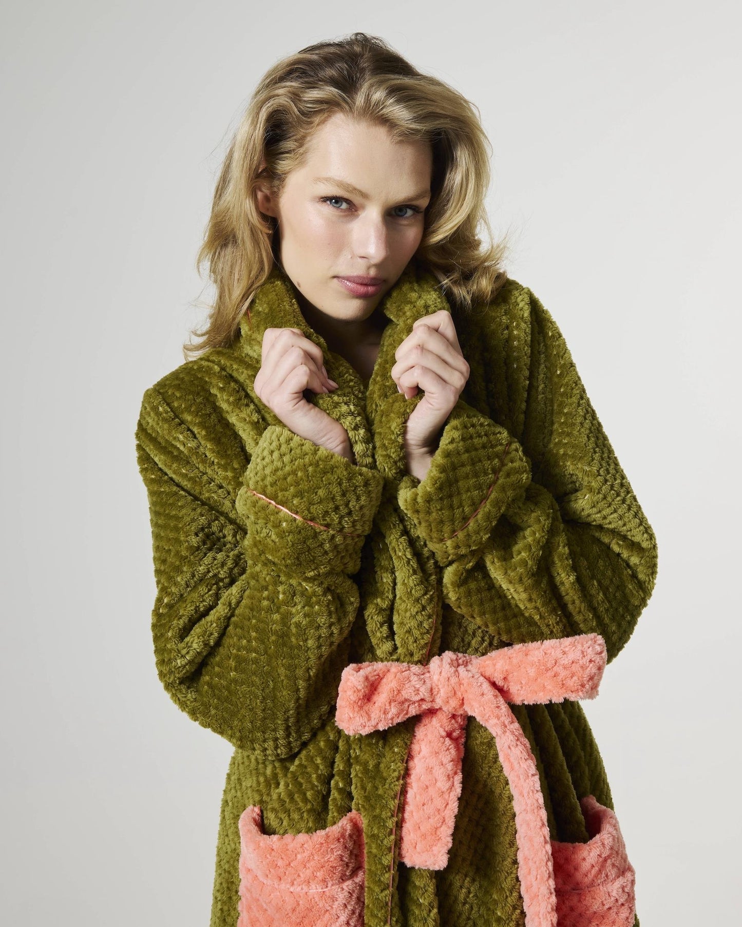 Cosy Robe (Avocado Toast)