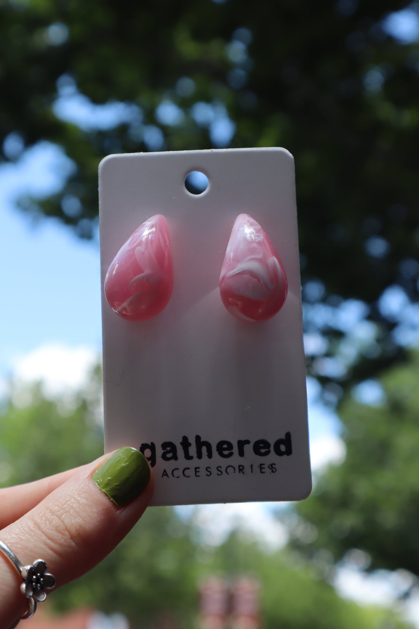 Teardrop Studs (Pink)