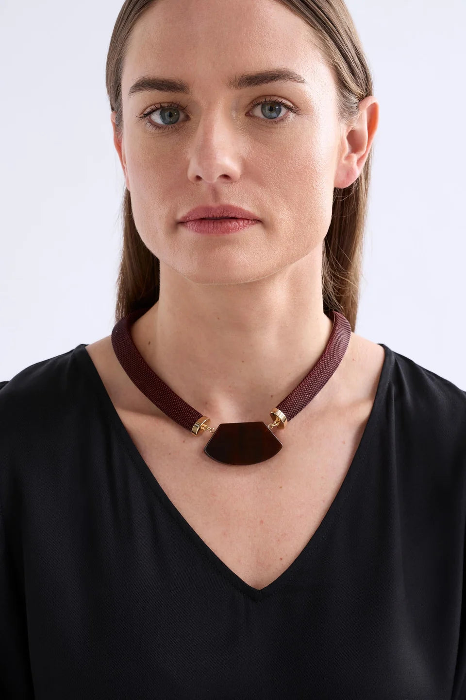 Helsin Necklace (Espresso)