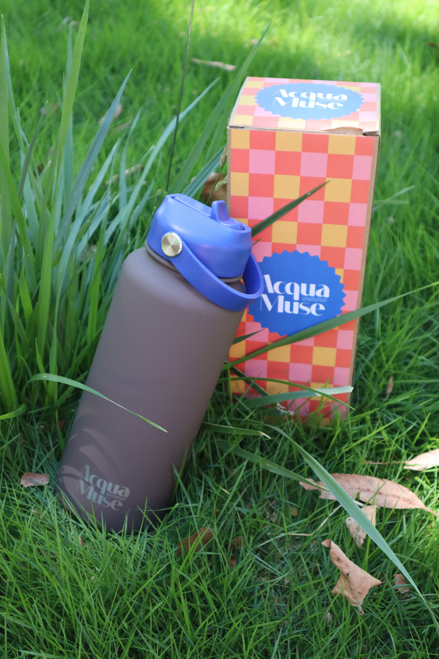 Acqua 1L Bottle (Choc/Navy)