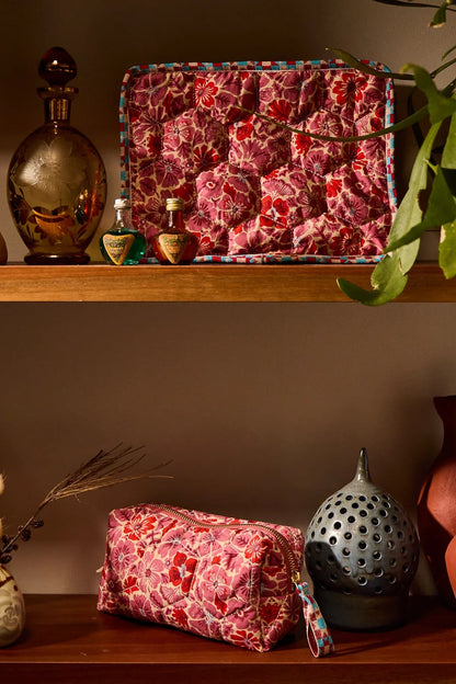 Magnolia Vanity Bag (Poppy)
