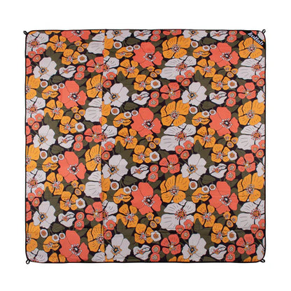 Picnic Mat (Petunia Petal)