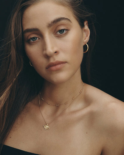 Reign Oval Necklace (Gold)
