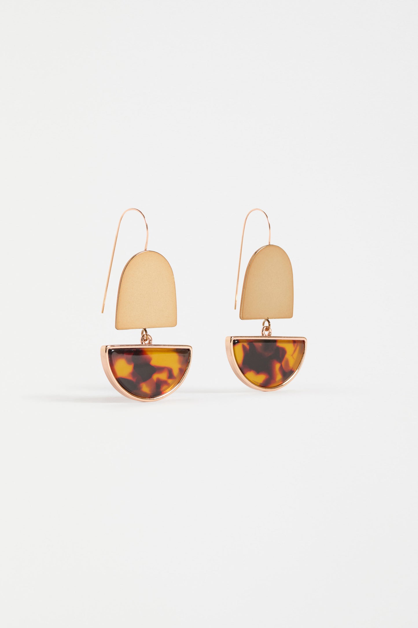 Heran Hook Earrings (Tort)