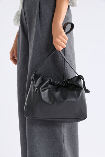 Apelle Shoulder Bag (Black)